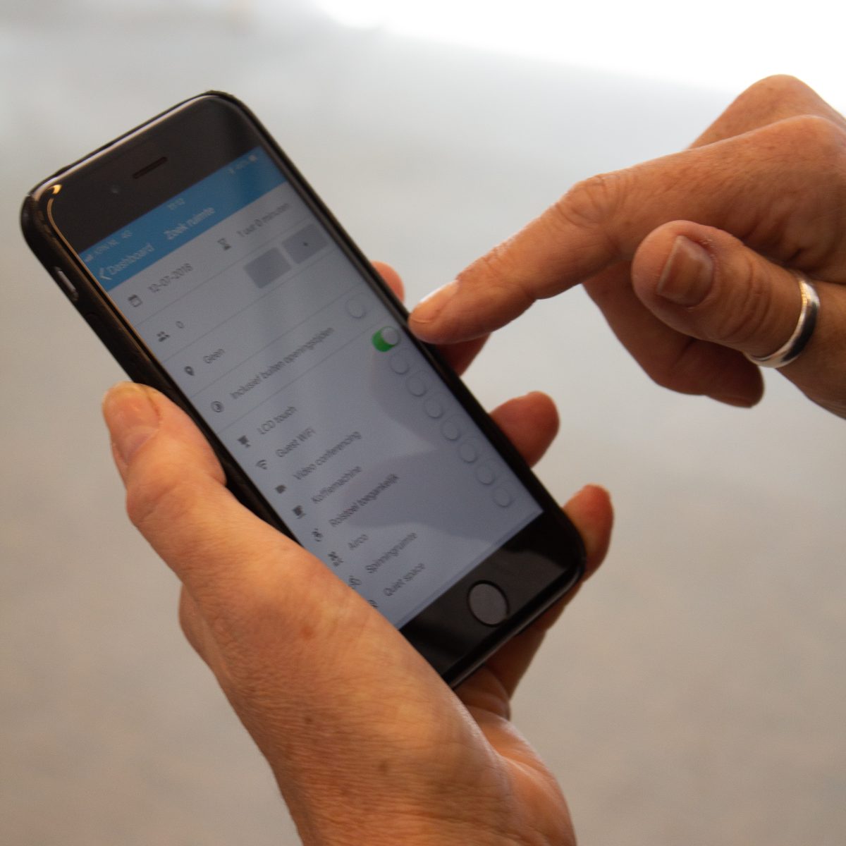 GoBright Desk Booking and Room Booking - Unicef