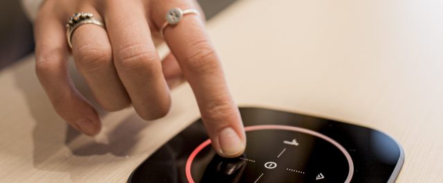 Easy desk booking with connect