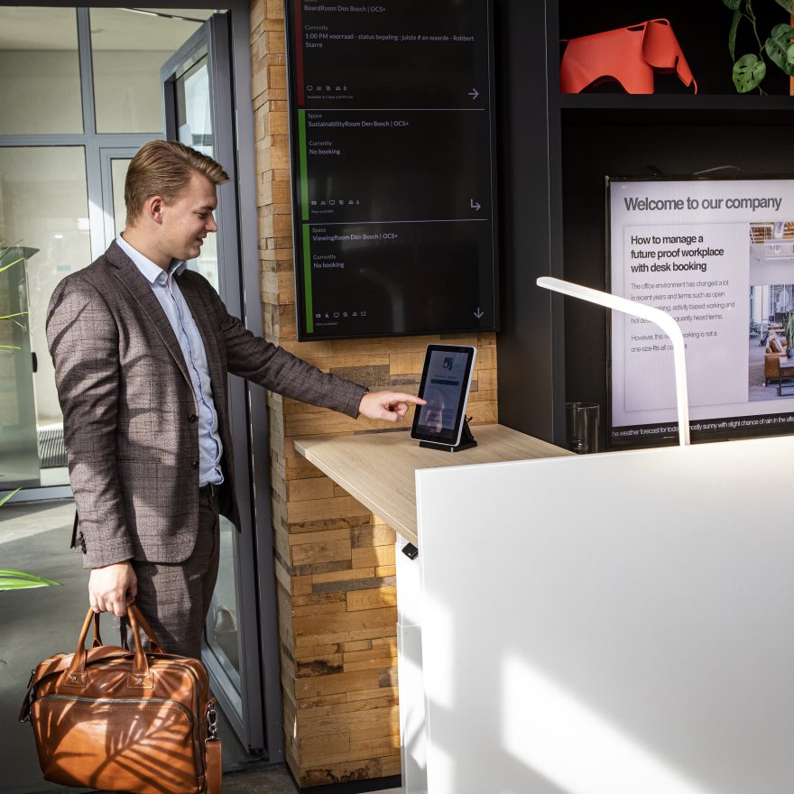 Visitor registration with GoBright Visit