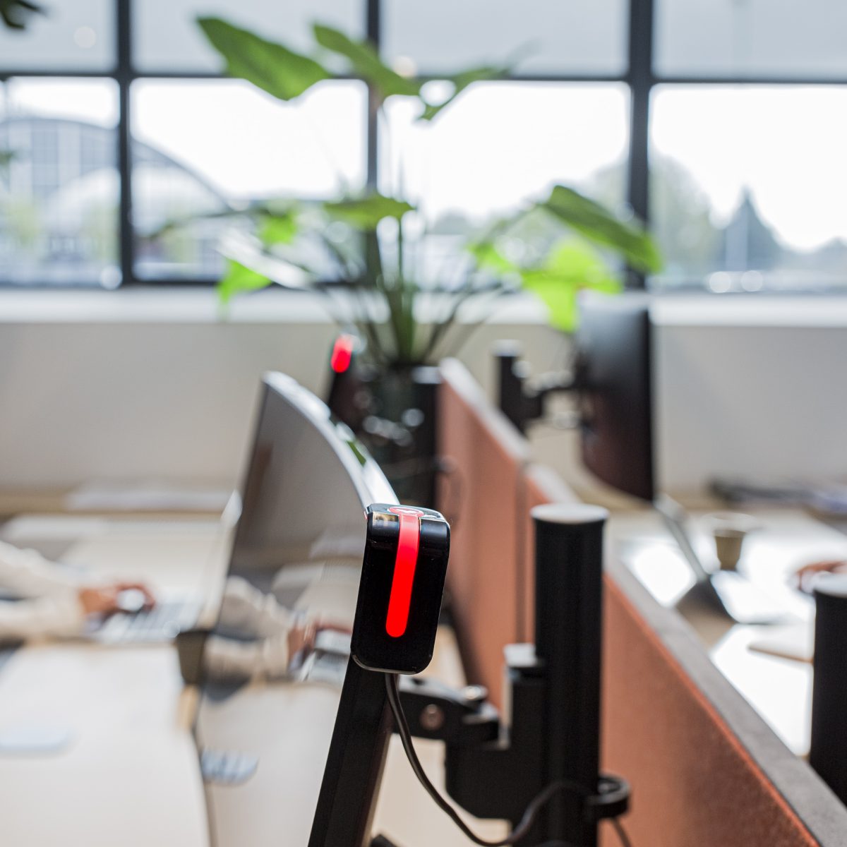 GoBright - Hardware - Glow - Desk occupation status