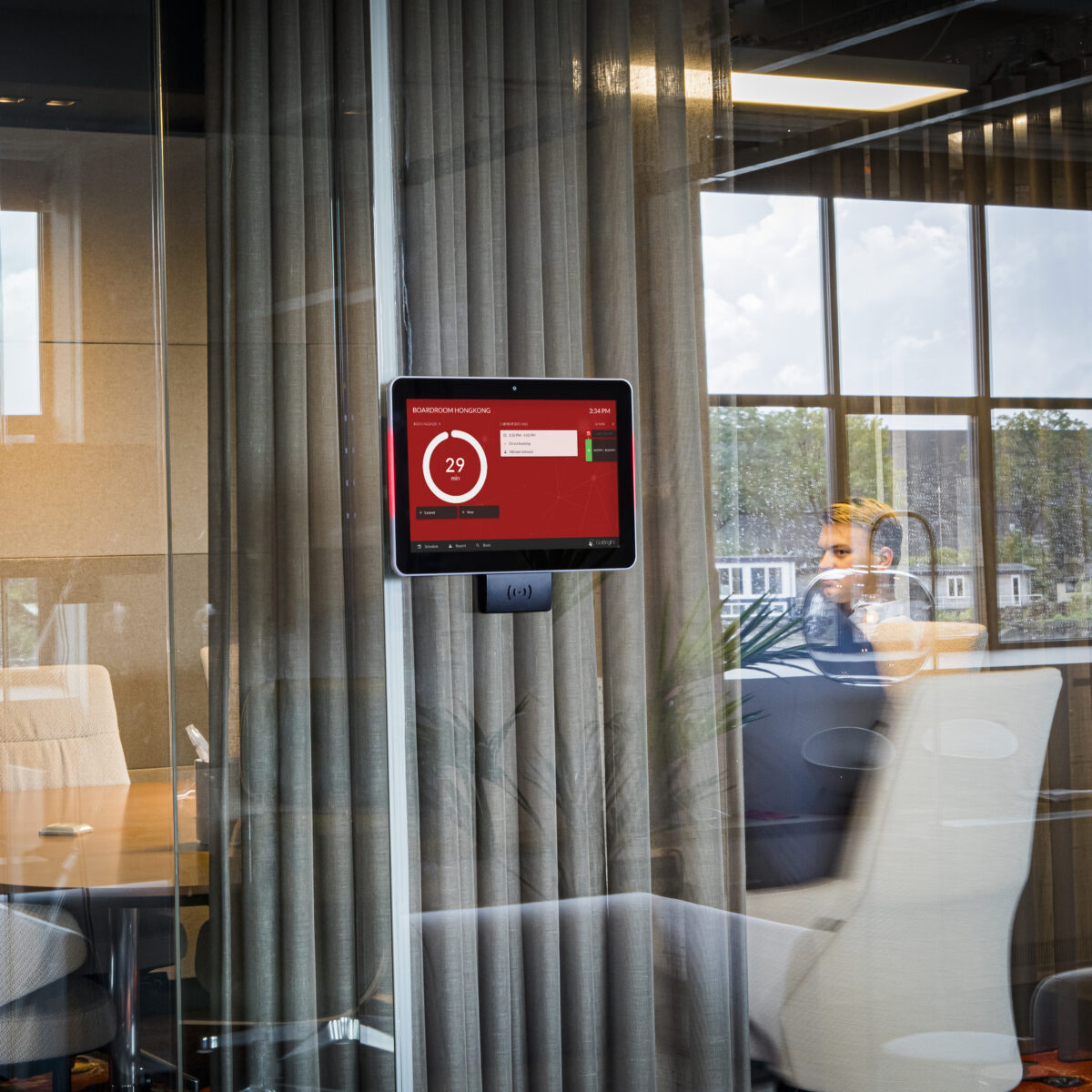 GoBright Meeting Room Occupied