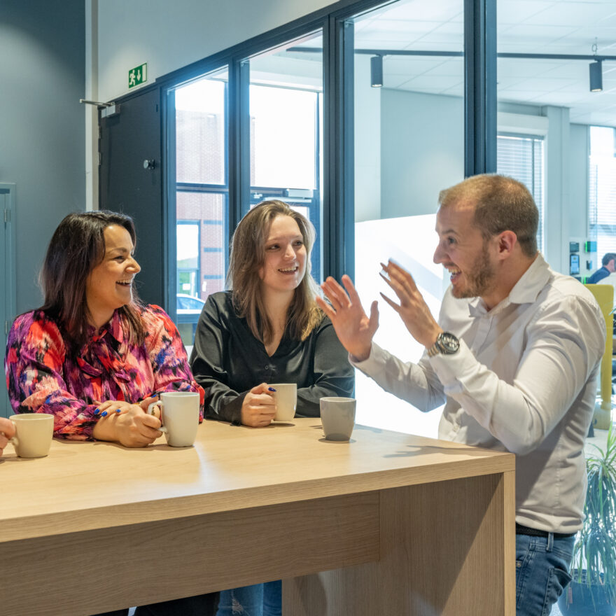 Employee Engagement - Team picture