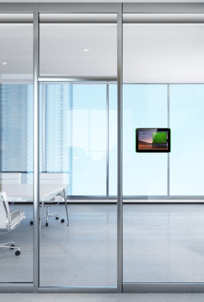 GoBright - Certified Hardware Partner Yealink - Room Booking screen - display