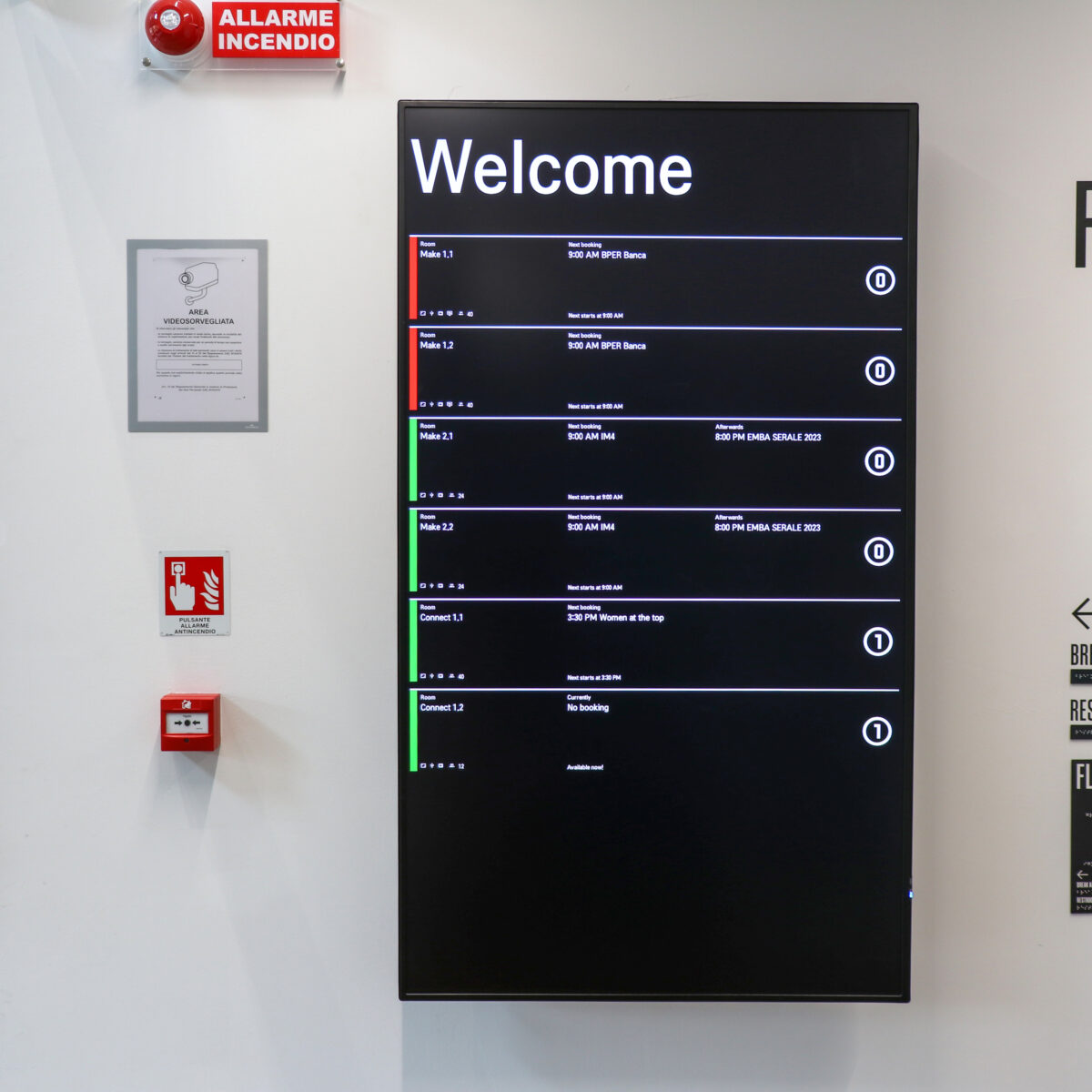 GoBright - Polimi Graduate School of Management - Case Story - Education - Wayfinding - Digital Signage