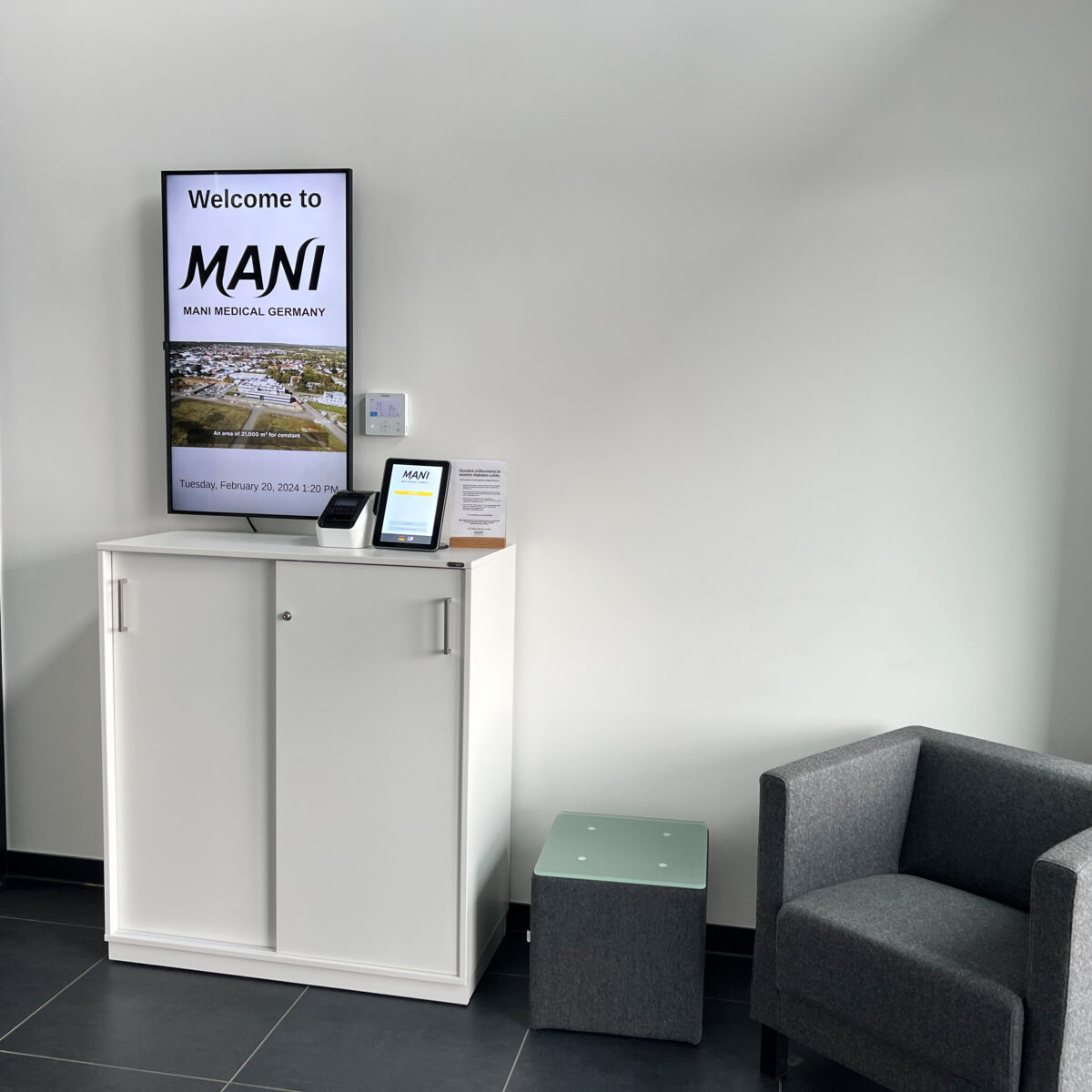 GoBright - Network - Resellers - Star Member - Solid Concept - Visitor Management - Badge printer - Badge printing