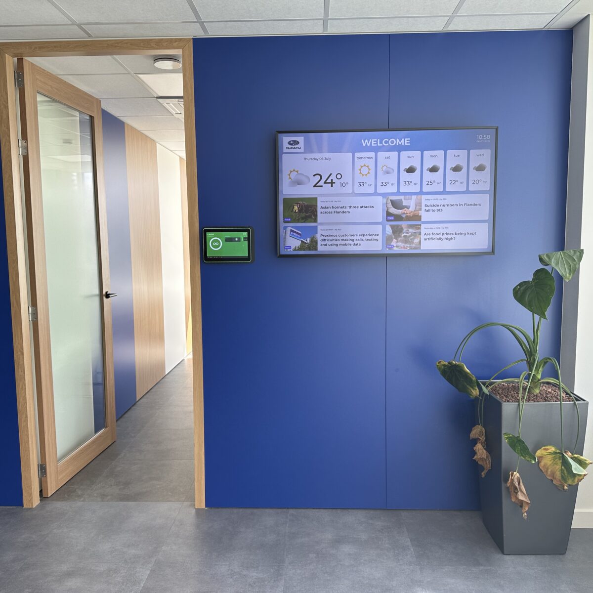 Subaru GoBright Room and Digital signage