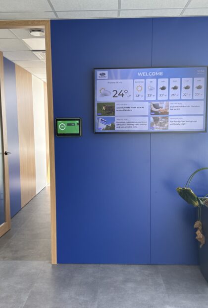 Subaru GoBright Room and Digital signage