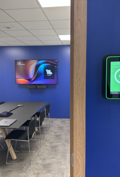 Subaru GoBright roombooking