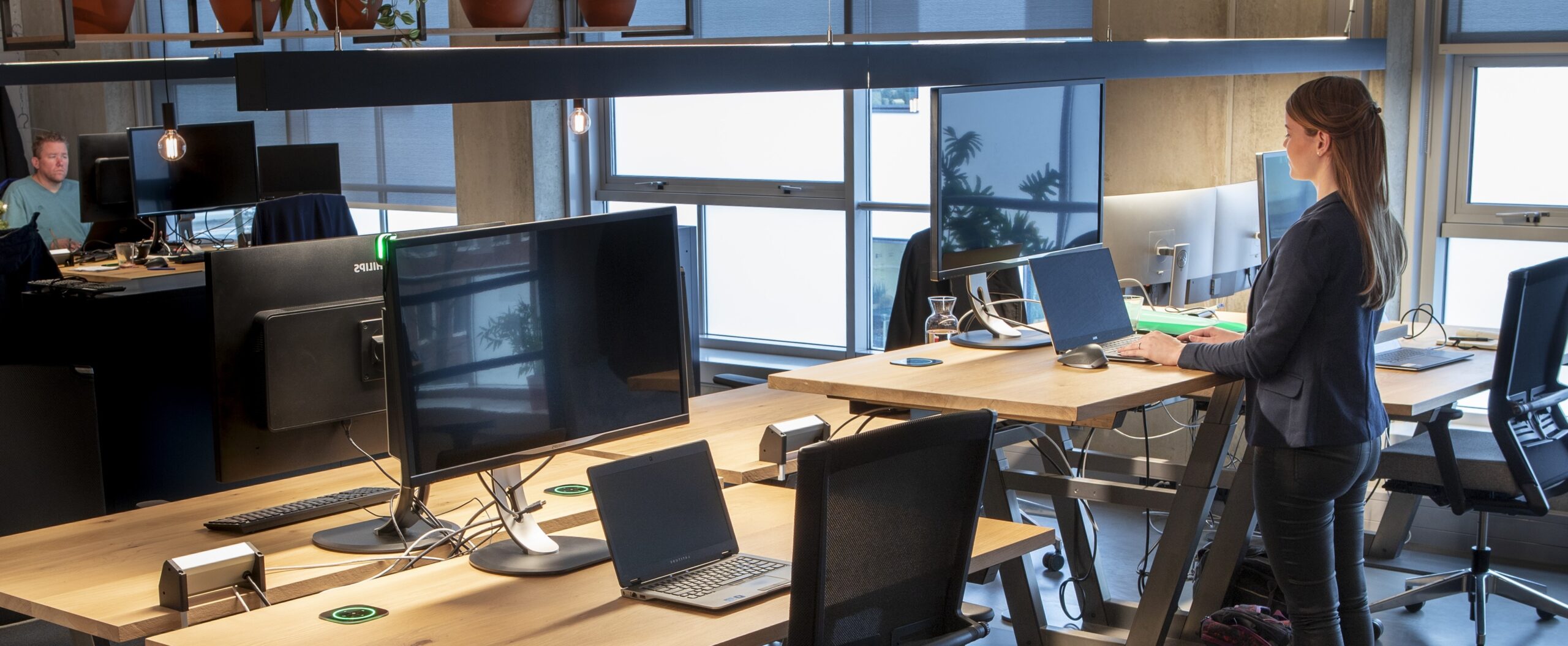 GoBright Smart Office Solutions that support Hybrid Working in the future of the office